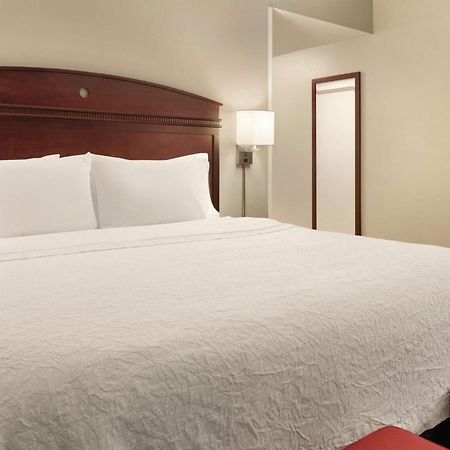 Hampton Inn & Suites Madison - West Экстерьер фото