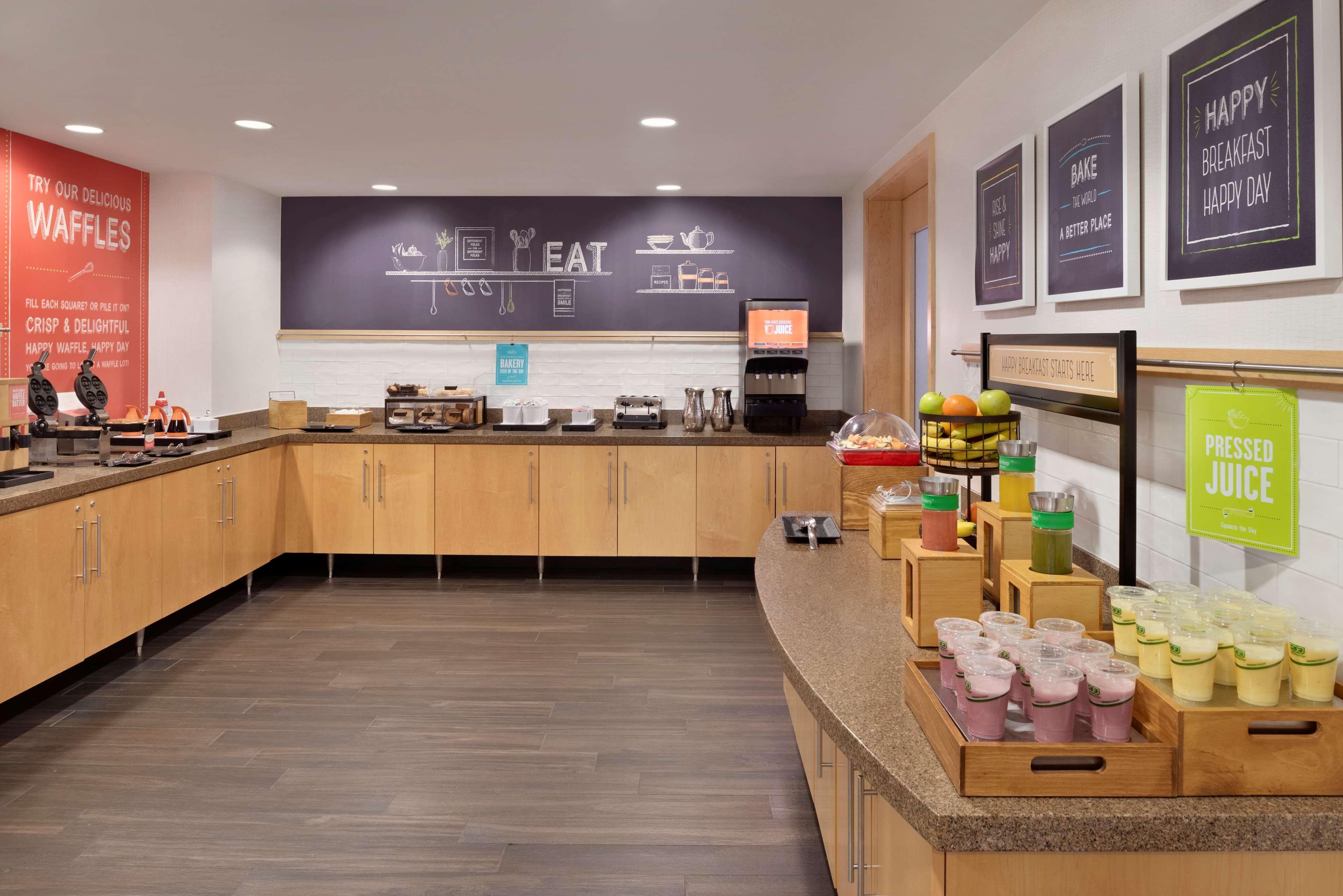 Hampton Inn & Suites Madison - West Экстерьер фото
