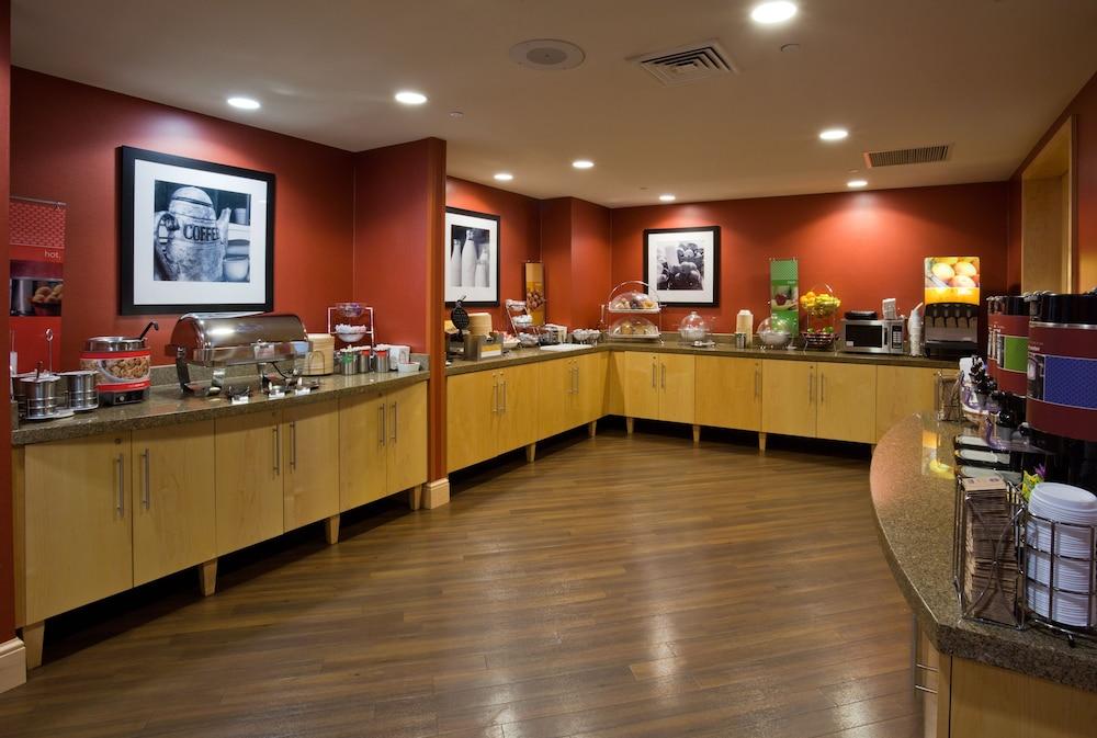 Hampton Inn & Suites Madison - West Экстерьер фото