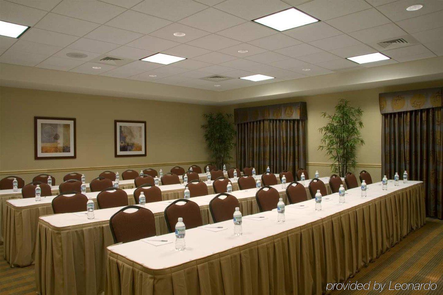 Hampton Inn & Suites Madison - West Удобства фото